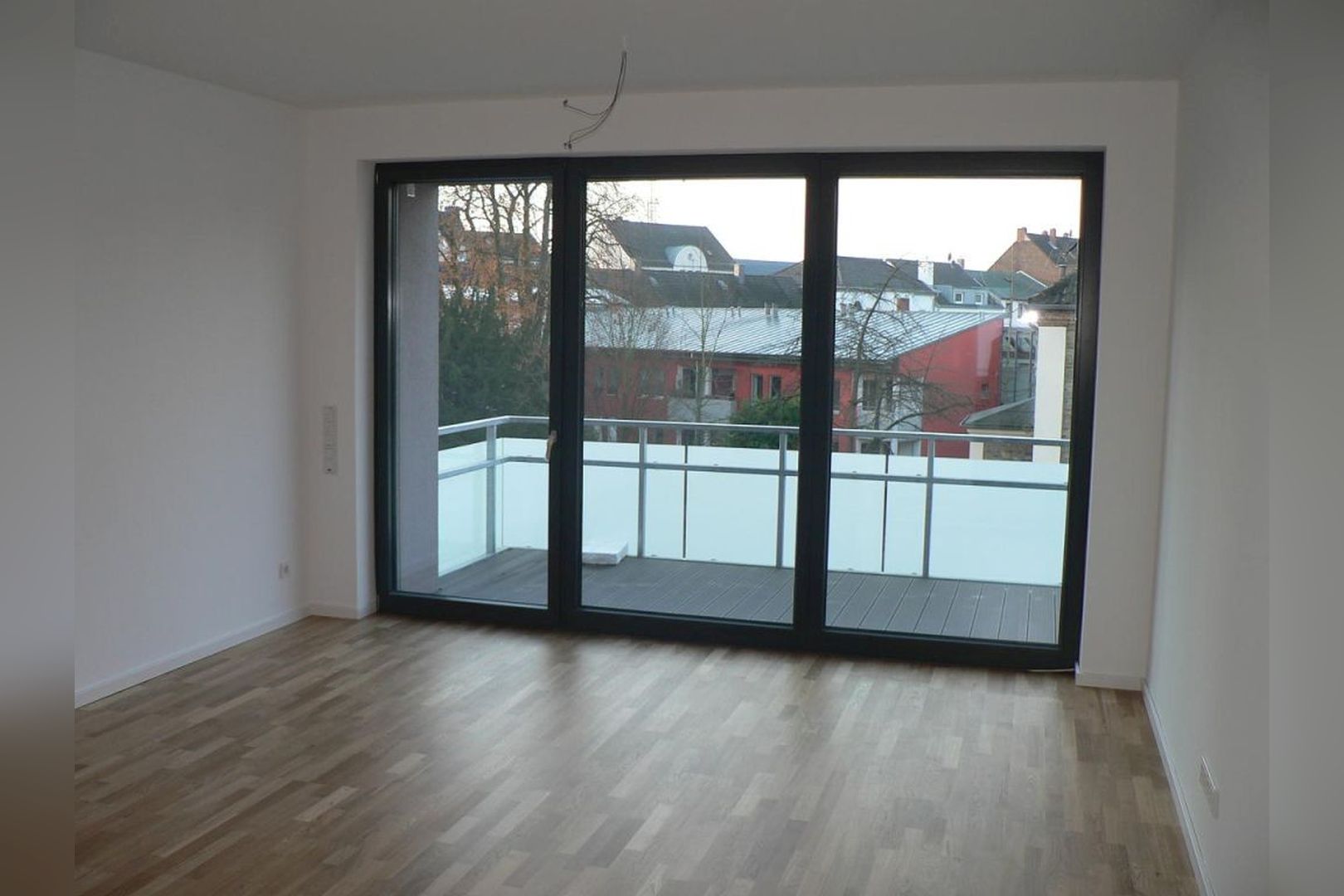 Immobilie Nr.Hilden 046 - 2-Raum-Wohnung mit Balkon auf der Sonnenseite - Bild 10.jpg