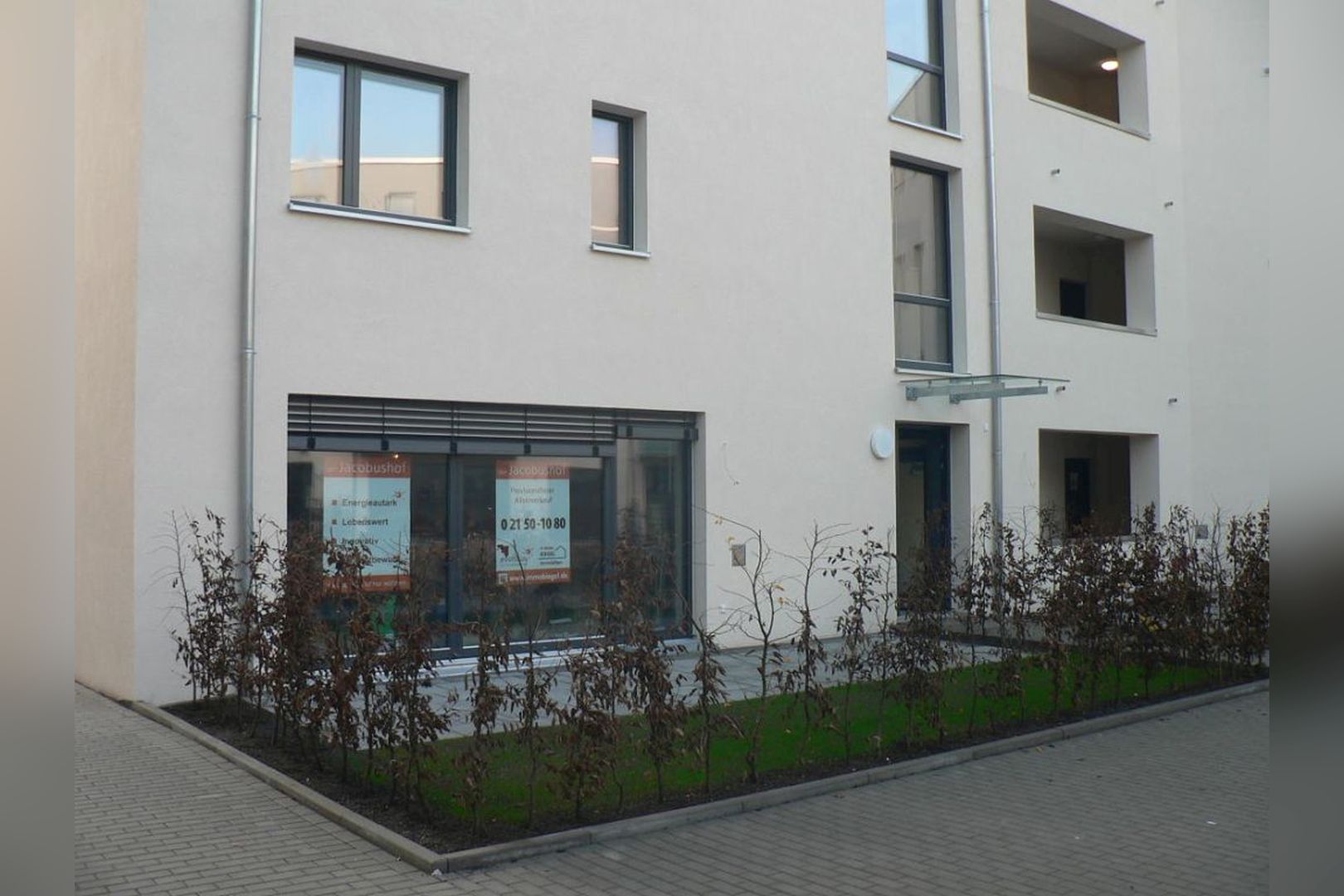 Immobilie Nr.Hilden 034 - 2-Raum-Wohnung mit - Garten - Energie vom Dach - Zentrum vor der Türe und und und... - Bild 2.jpg