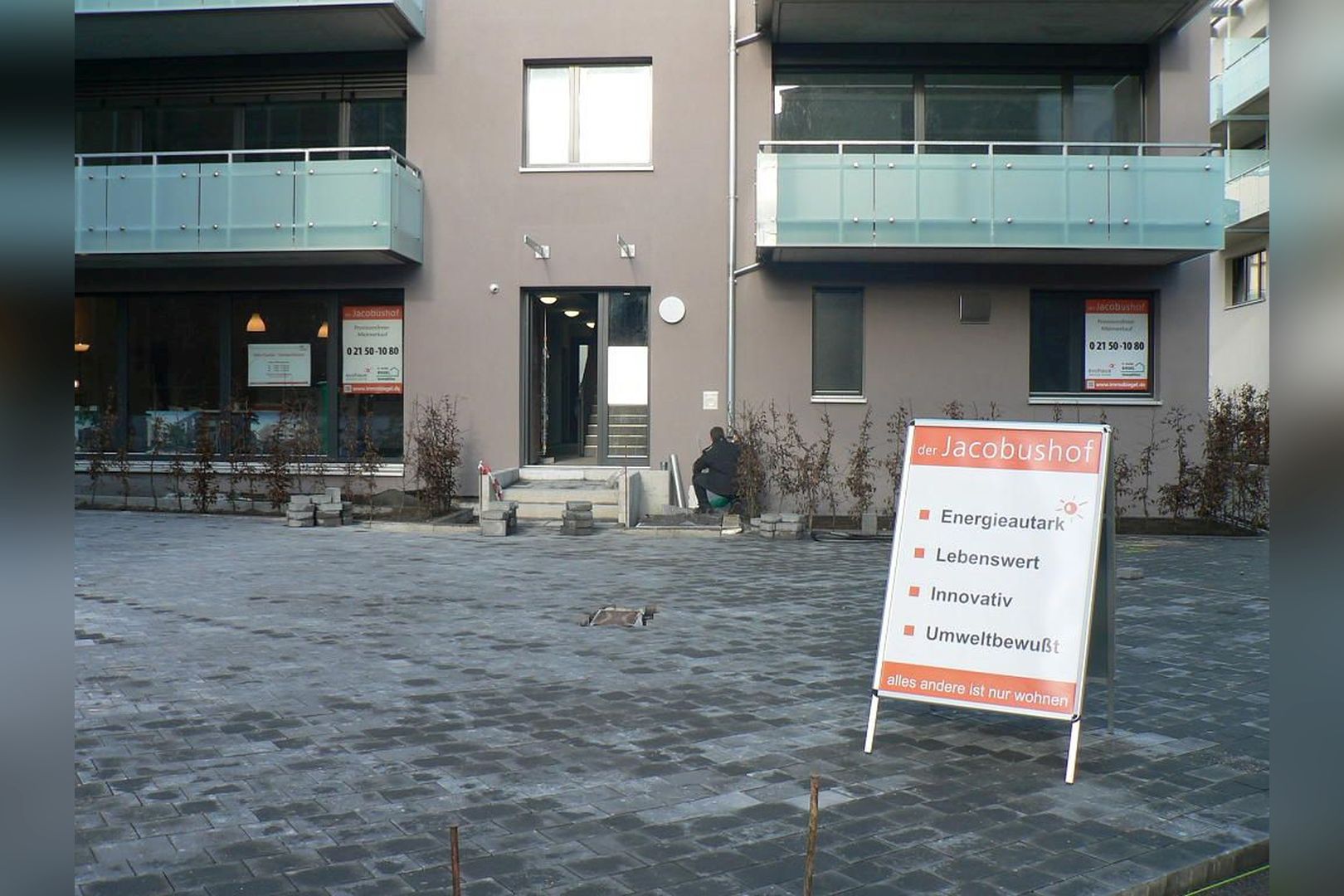 Immobilie Nr.Hilden 034 - 2-Raum-Wohnung mit - Garten - Energie vom Dach - Zentrum vor der Türe und und und... - Bild 4.jpg