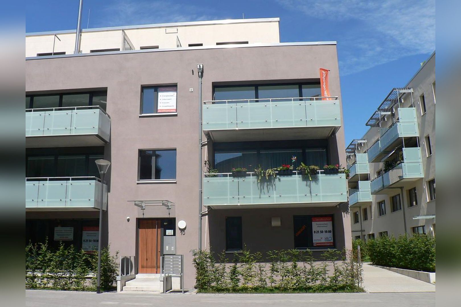 Immobilie Nr.Hilden 54 - 3-Raum-Maisonette-Wohnung mit Balkon und Dachterrasse - Bild main.jpg