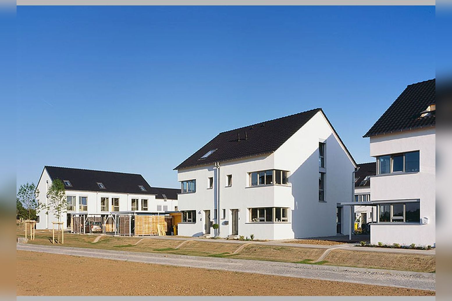 Immobilie Nr.D.dorf-Itter 100 - Reihenhäuser, Doppelhaushälften, Eigentumswohnungen auf Erbpacht - Bild 5.jpg