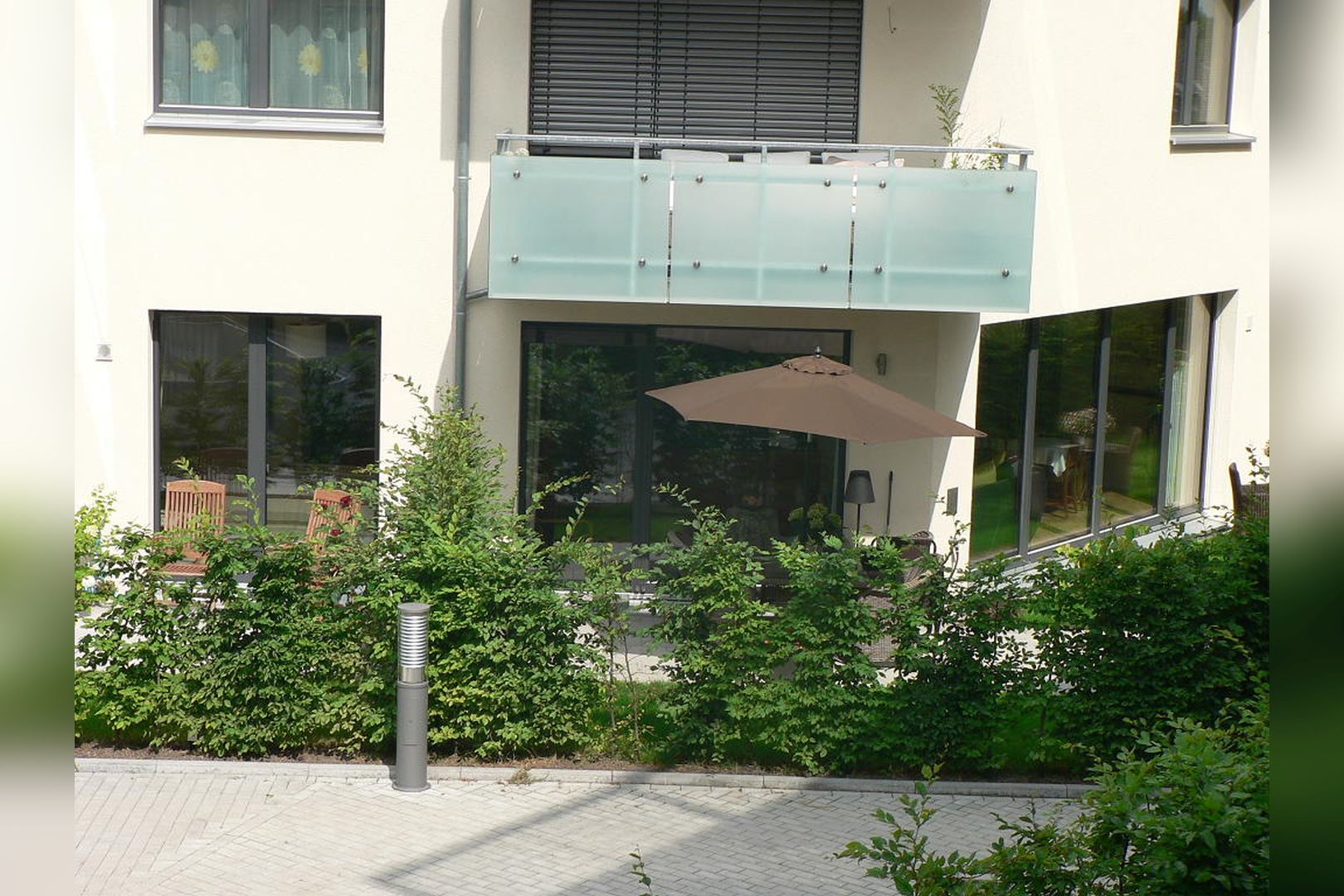 Immobilie Nr.Hilden WE 03 - 4-Zimmer-Maisonettewohnung über EG + OG mit Terrasse und Garten - Bild 7.jpg