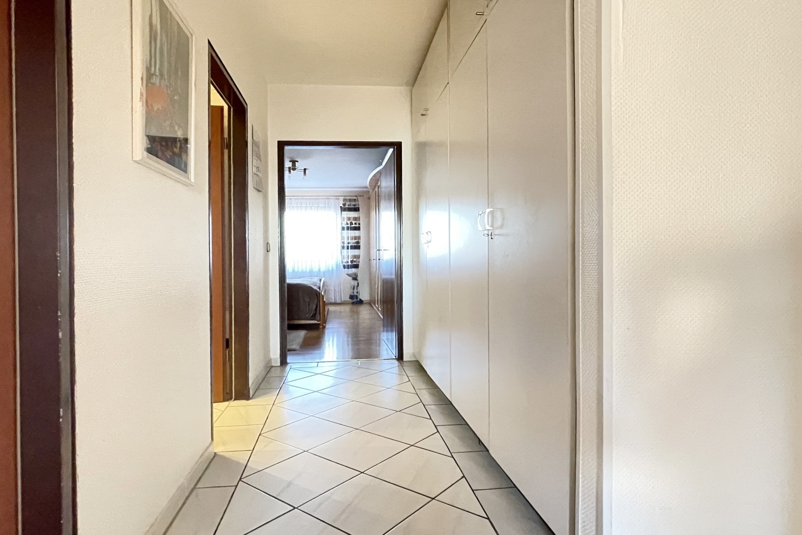Immobilie Nr.0394 - 4-Zimmer-Wohnung - Bild 8.jpg