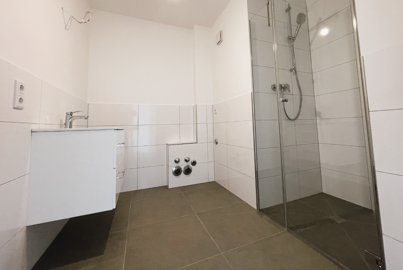 Immobilie Nr.0422 - Etagenwohnung mit Balkon - Bild 15.jpg