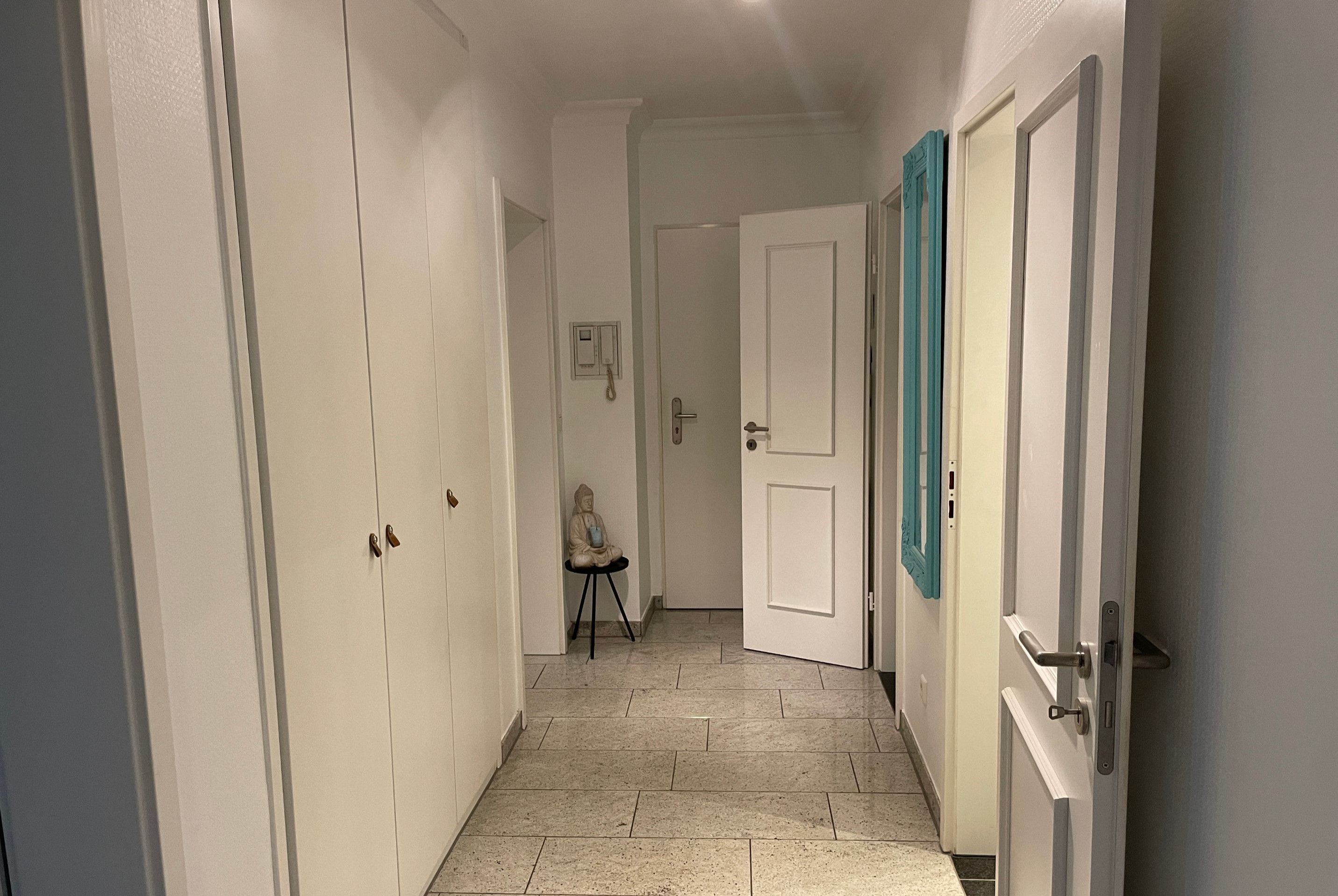 Immobilie Nr.0445 - 3-Zimmer-Wohnung mit großem Balkon u. TG-Platz - Bild 10.jpg