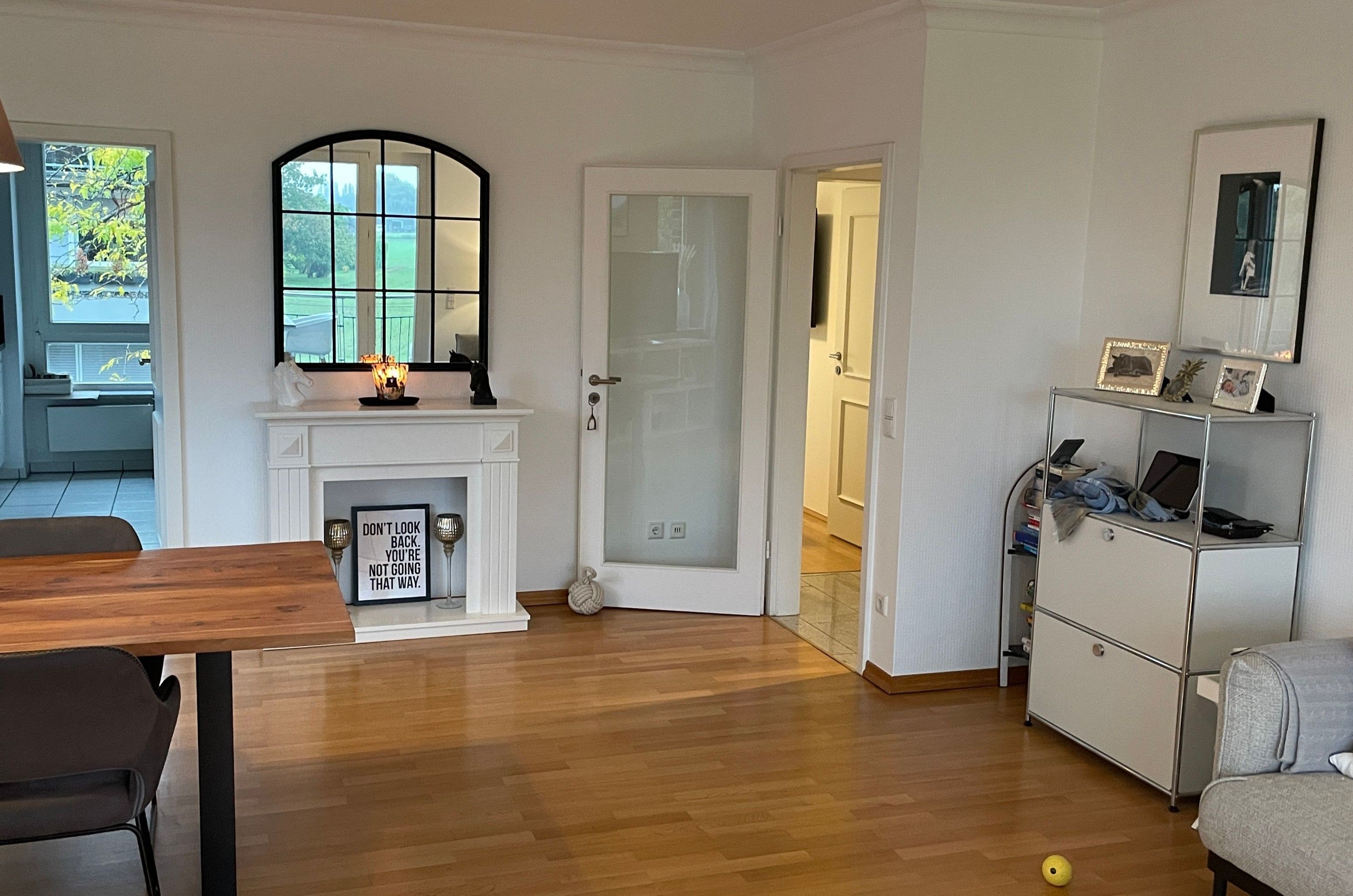Immobilie Nr.0445 - 3-Zimmer-Wohnung mit großem Balkon u. TG-Platz - Bild 6.jpg