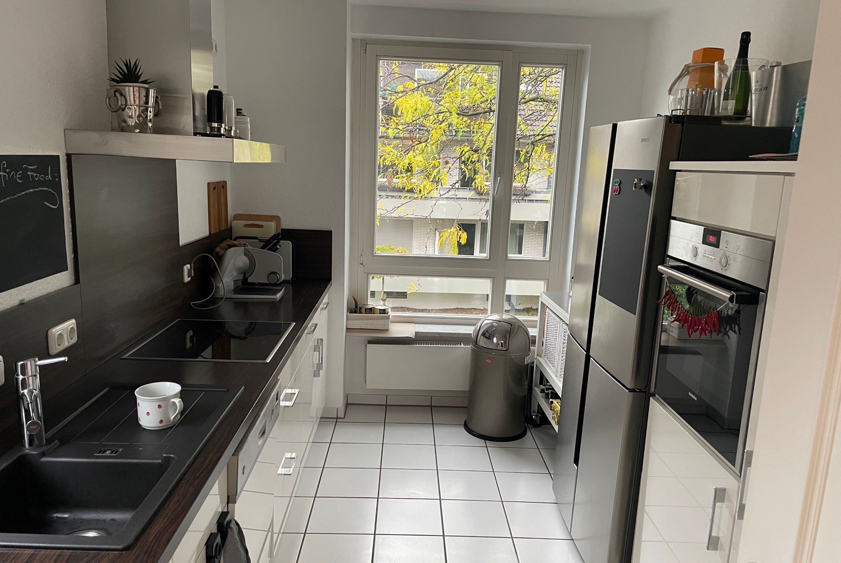 Immobilie Nr.0445 - 3-Zimmer-Wohnung mit großem Balkon u. TG-Platz - Bild 8.jpg