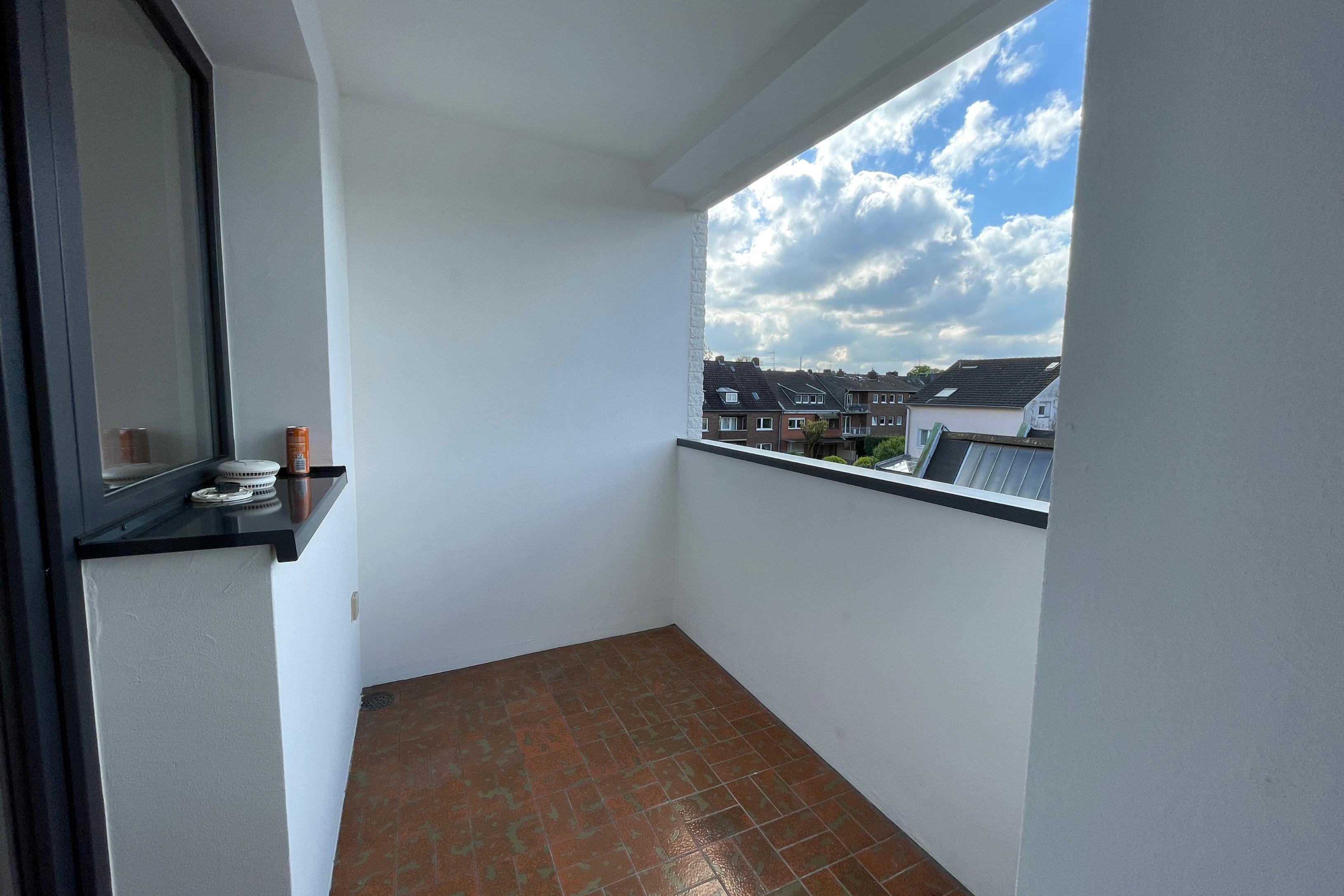 Immobilie Nr.0465 - Etagenwohnung mit Balkon - Bild 8.jpg