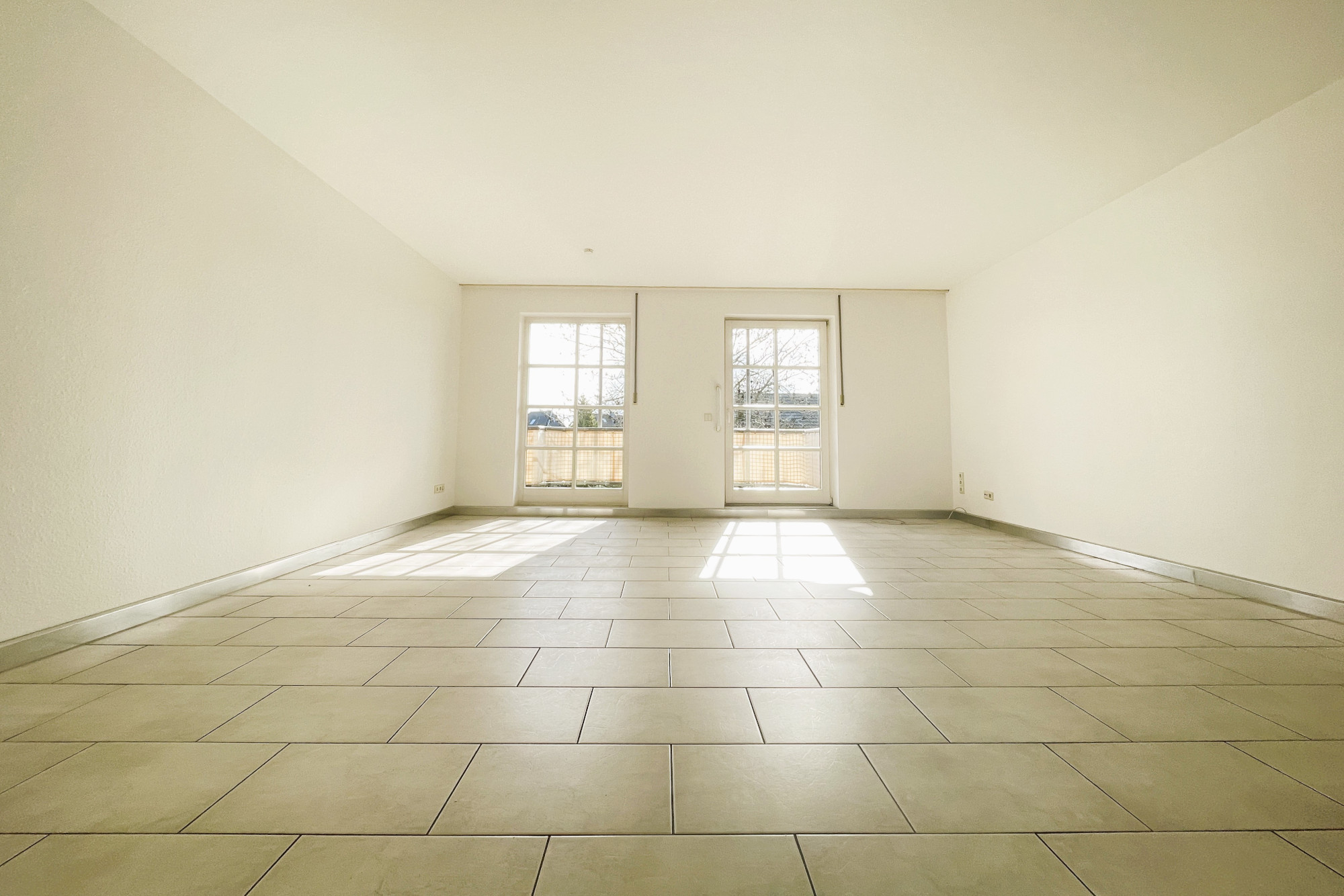 Immobilie Nr.0535 - Etagenwohnung - Bild 2.jpg