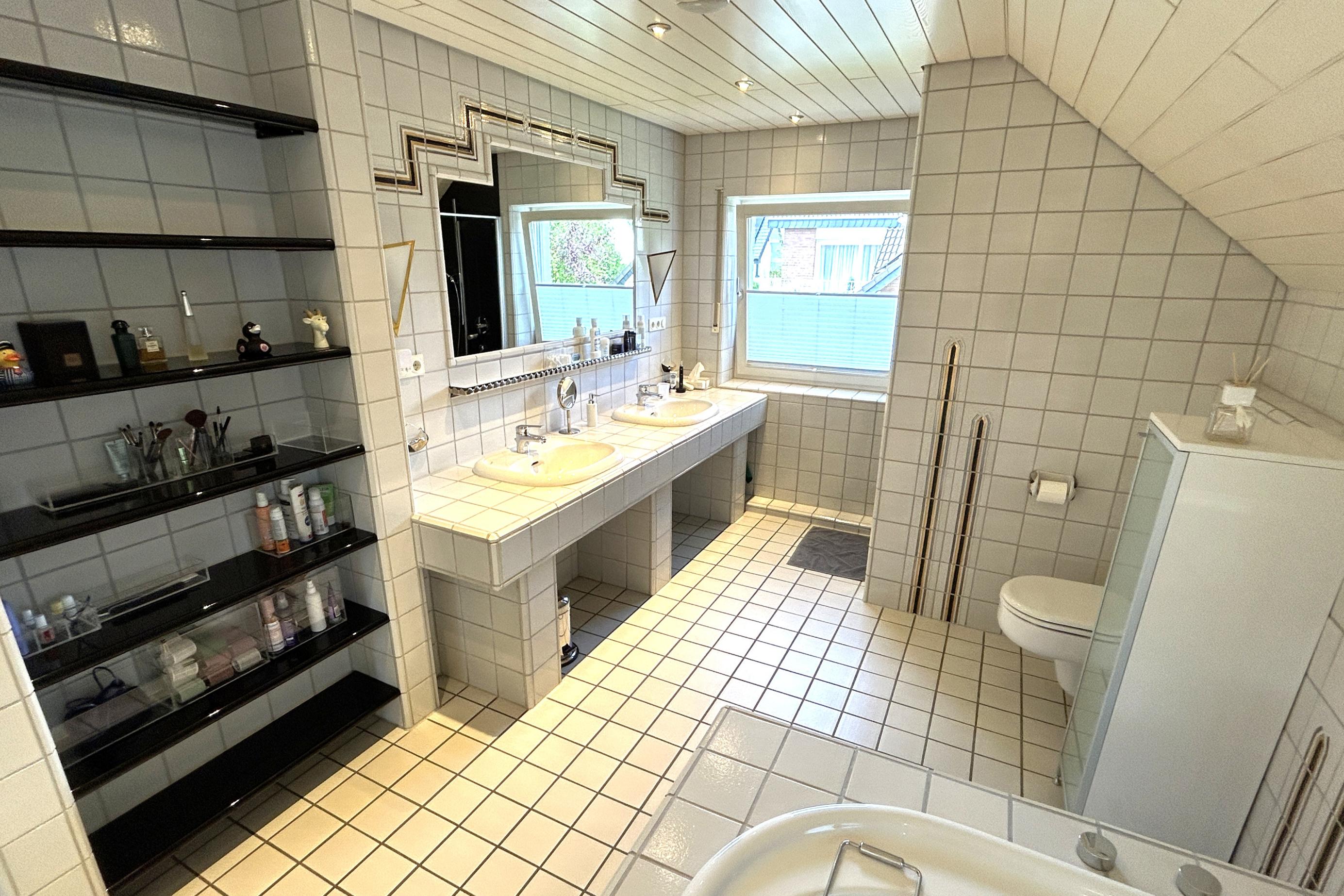 Immobilie Nr.0549 - Einfamilienhaus - Bild 10.jpg