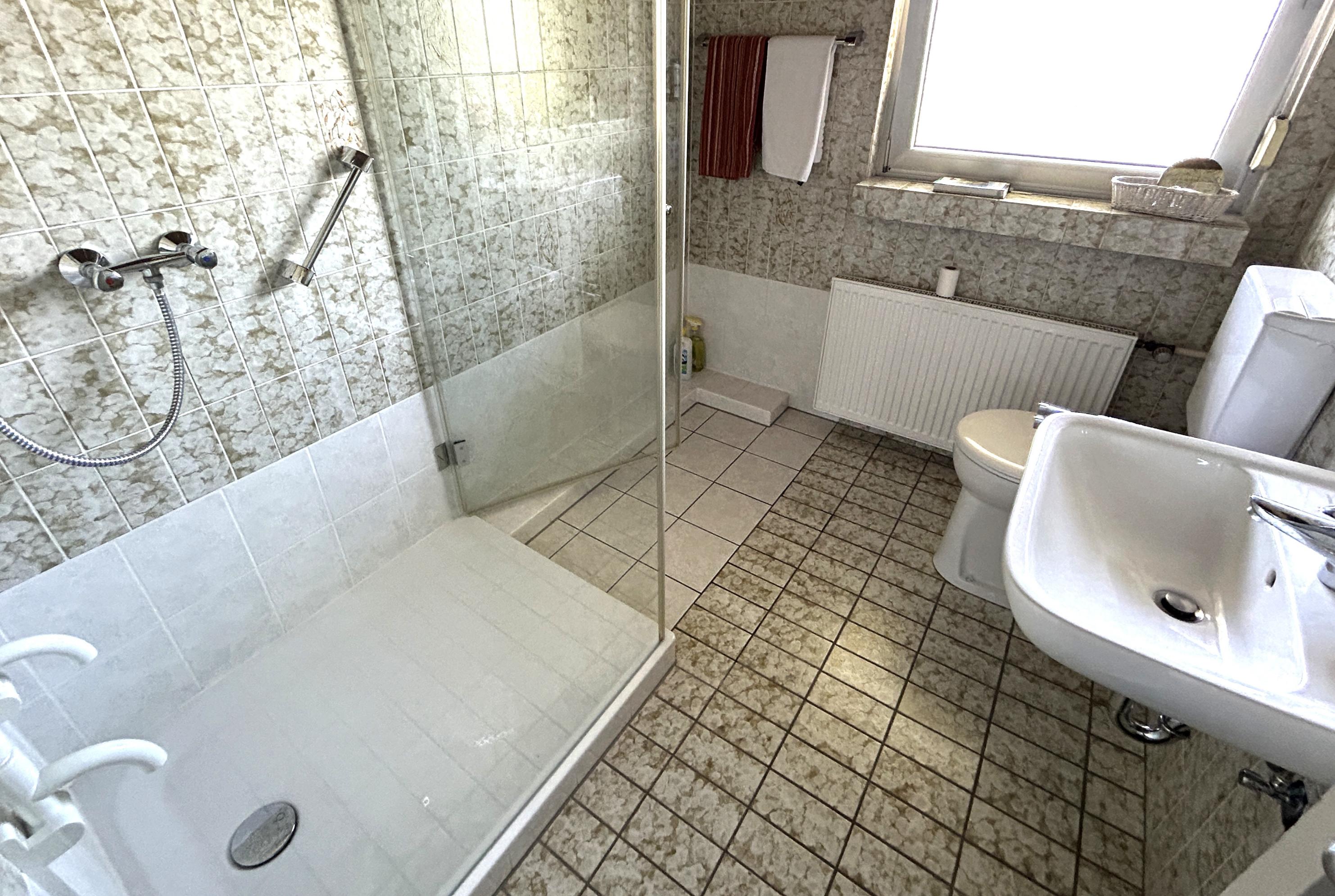 Immobilie Nr.0525 - Reihenmittelhaus - Bild 13.jpg