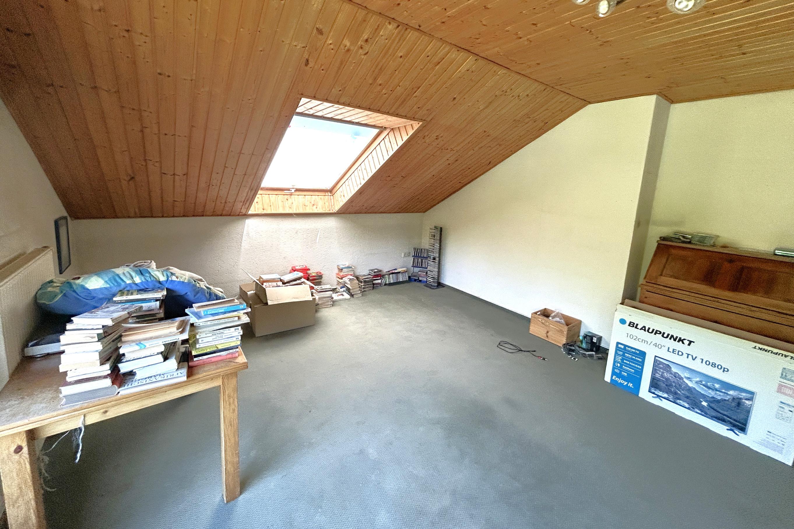 Immobilie Nr.0532 - Einfamilienhaus + Gewerbeeinheit o. Einliegerwohnung - Bild 10.jpg