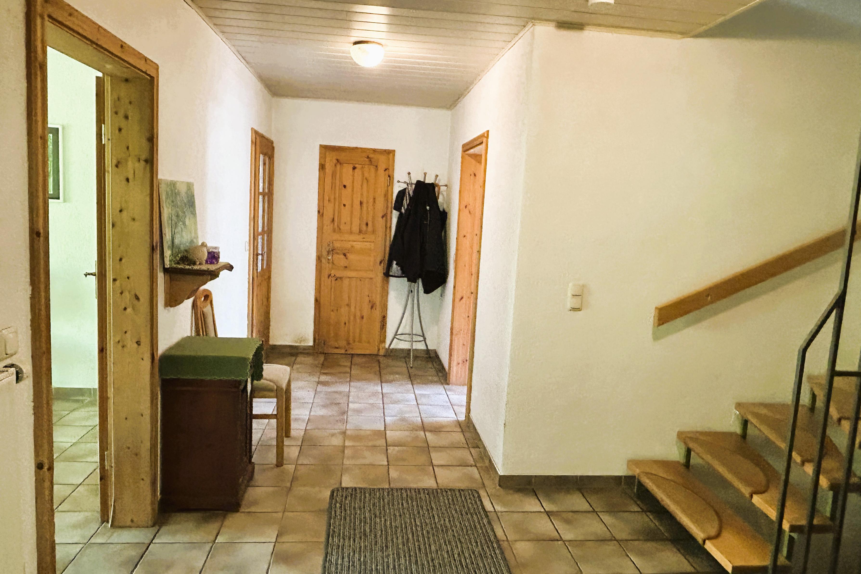 Immobilie Nr.0532 - Einfamilienhaus + Gewerbeeinheit o. Einliegerwohnung - Bild 8.jpg