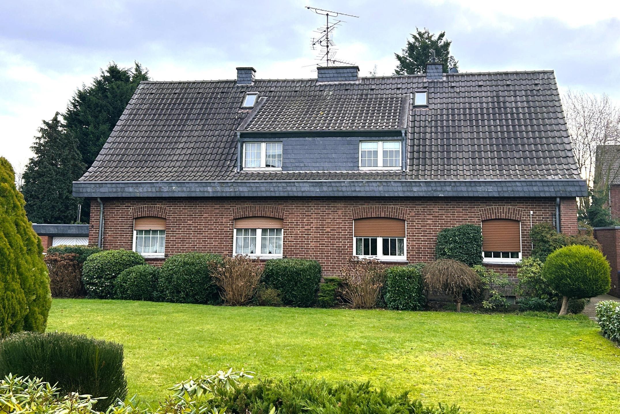 Immobilie Nr.0572 - Einfamilienhaus mit Baugrundstück - Bild 18.jpg