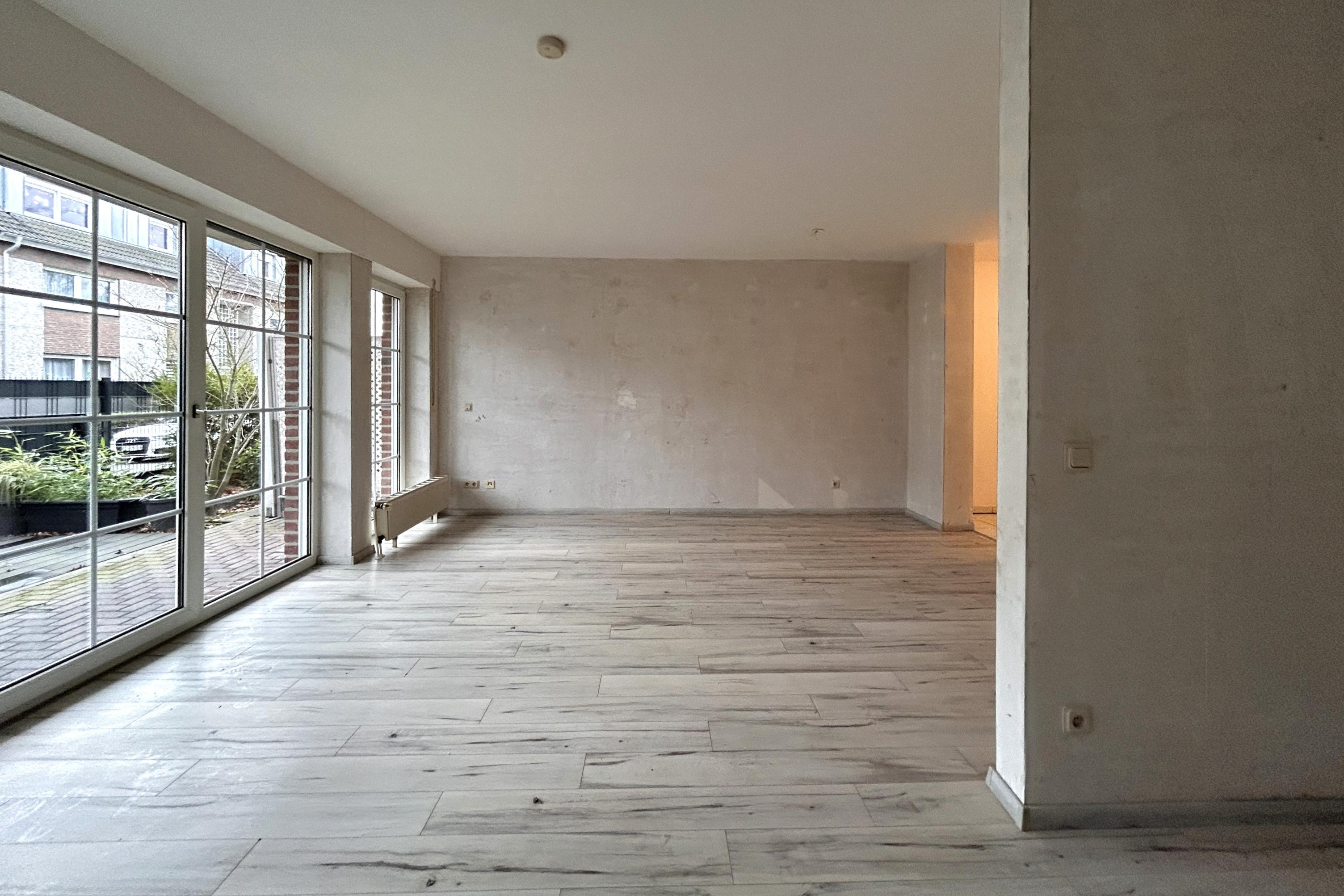 Immobilie Nr.0568 - Terrassenwohnung - Bild 3.jpg