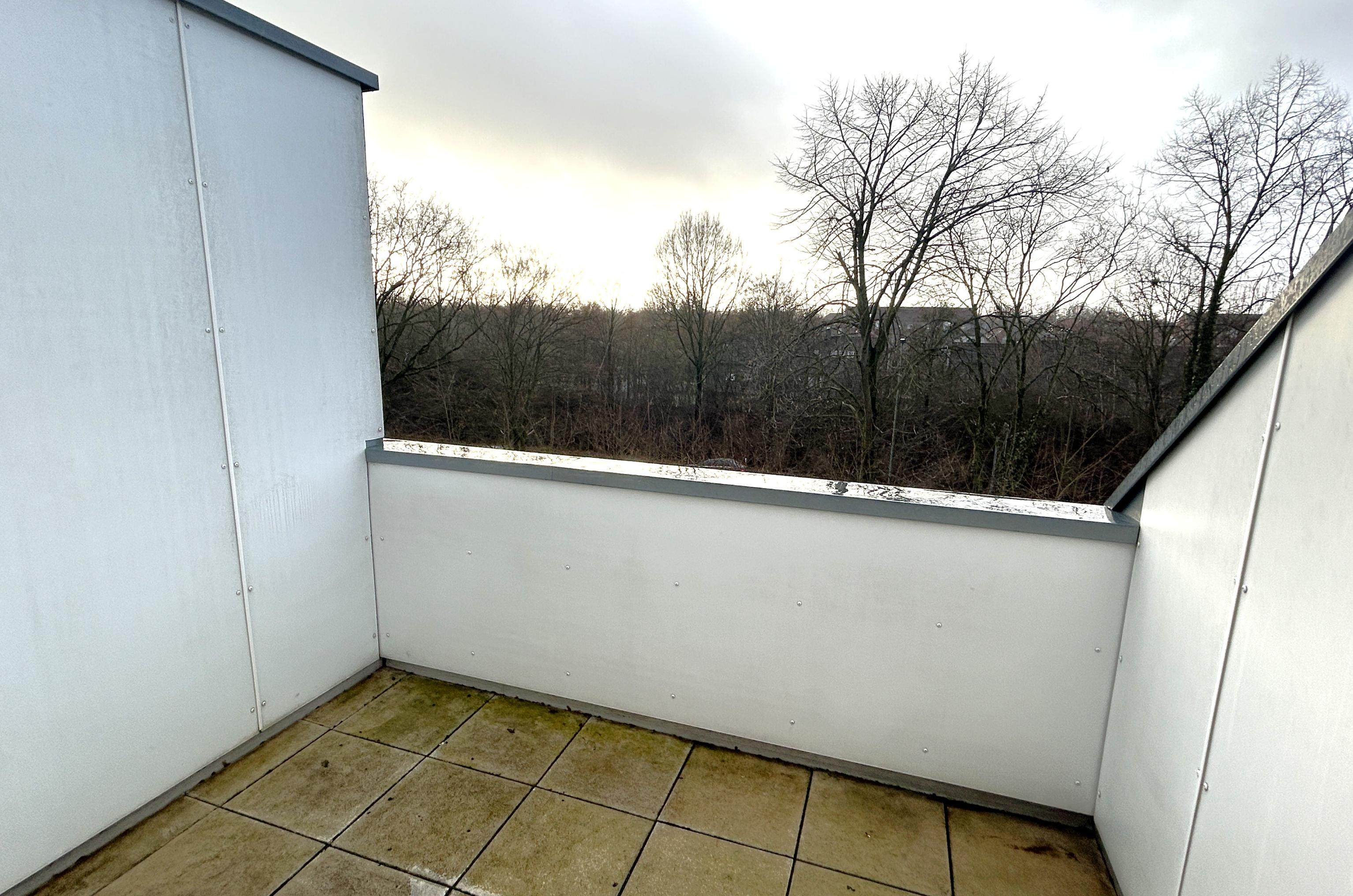 Immobilie Nr.0585 - Dachgeschosswohnung - Bild 8.jpg