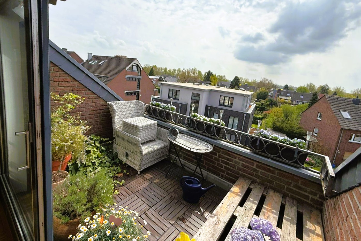 Immobilie Nr.0587 - Dachgeschosswohnung - Bild 4.jpg