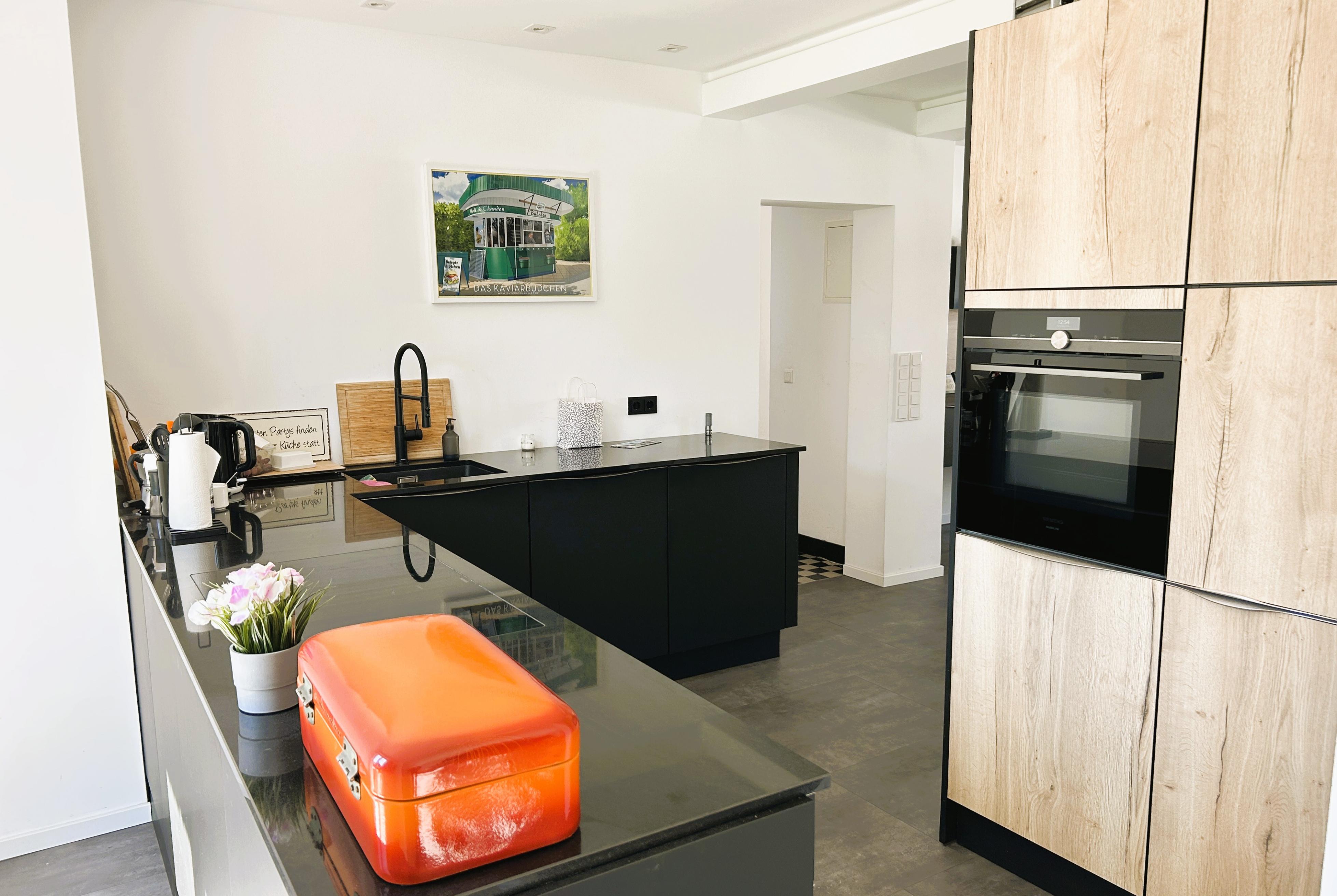 Immobilie Nr.0596 - Zweifamilienhaus - Bild 2.jpg