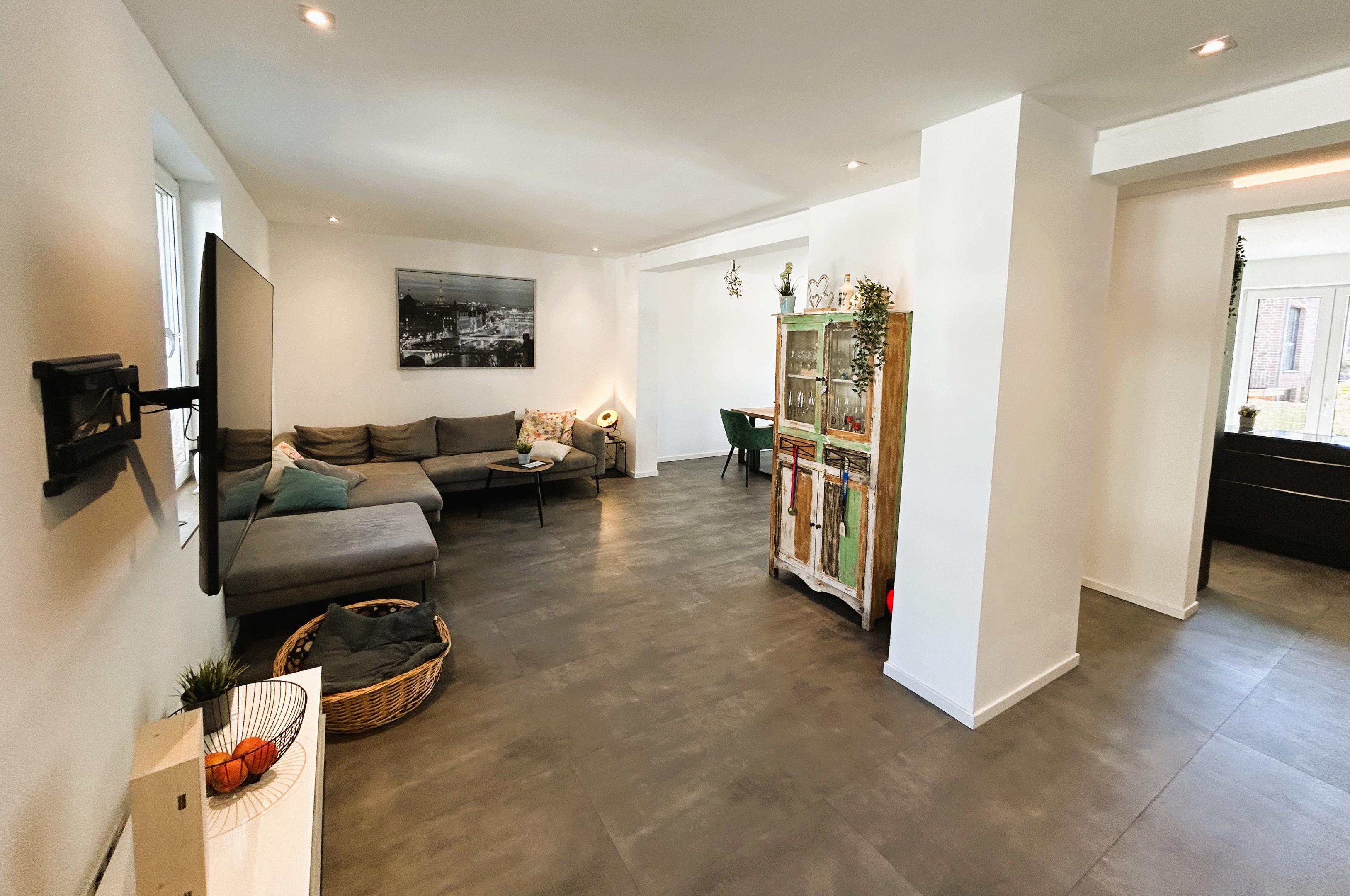 Immobilie Nr.0596 - Zweifamilienhaus - Bild 3.jpg