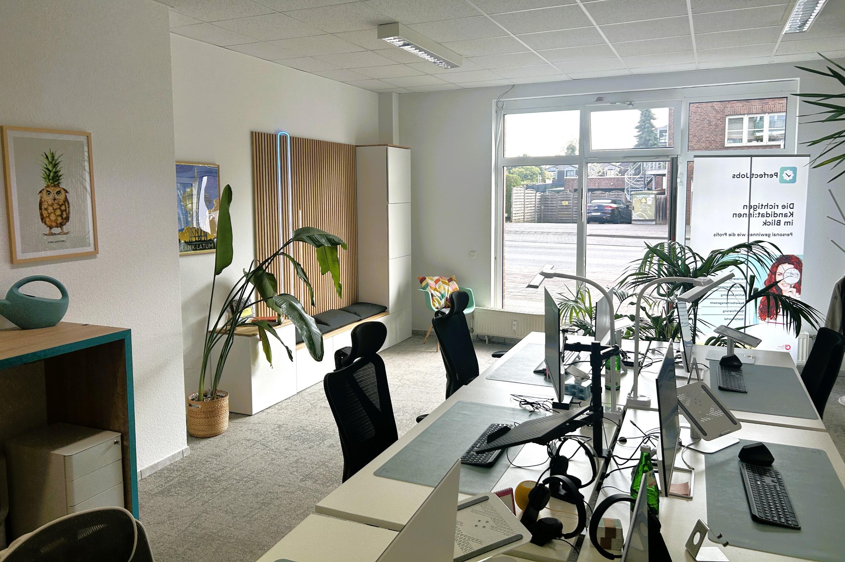 Immobilie Nr.0601 - Büro - oder Ladenfläche - Bild 2.jpg