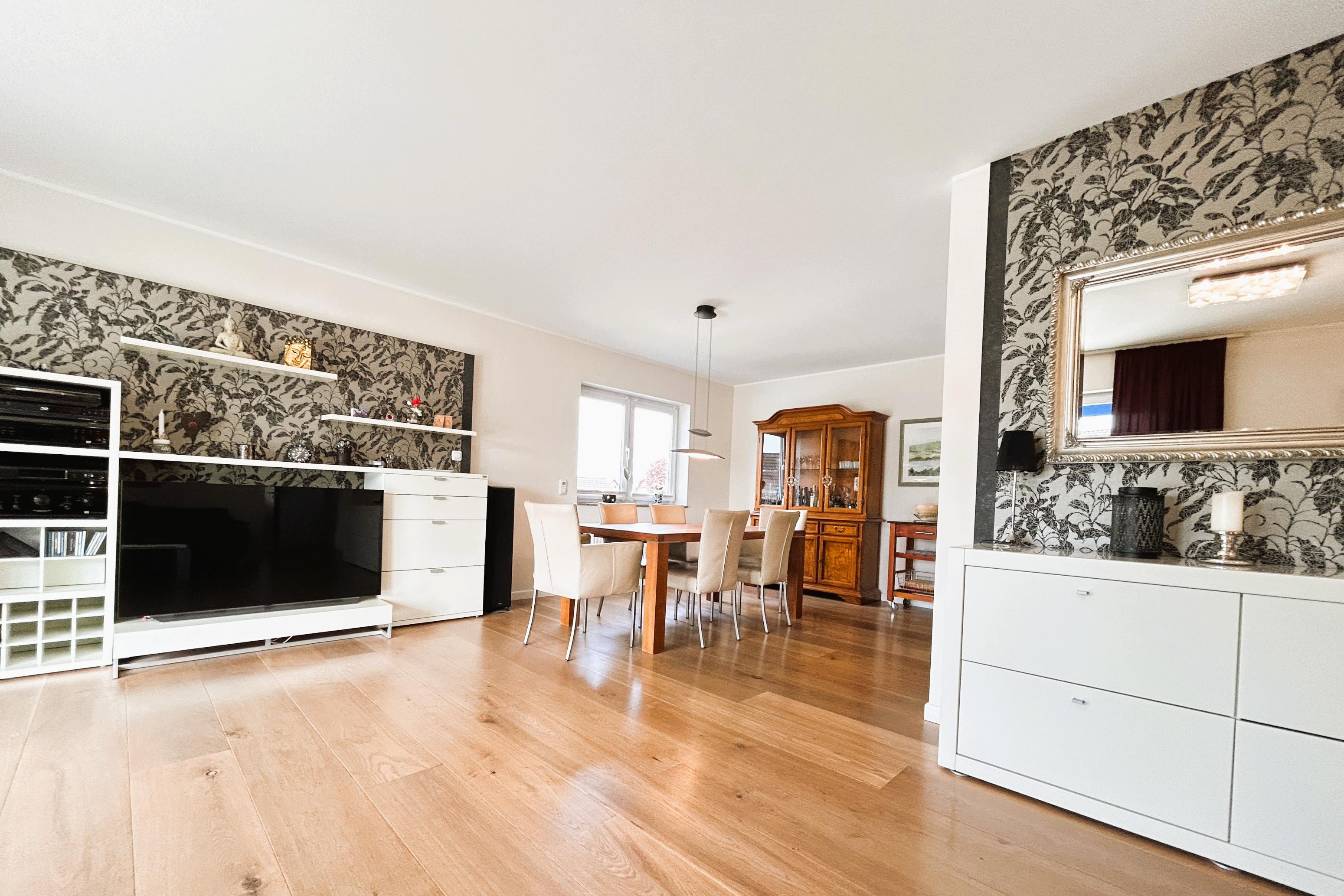 Immobilie Nr.0590 - Maisonettewohnung - Bild 2.jpg