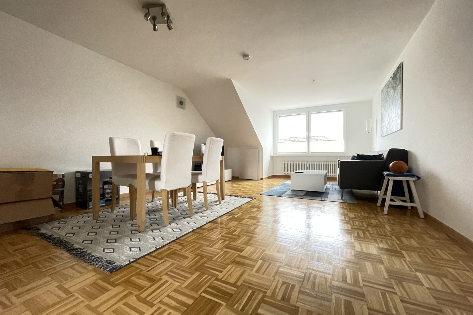 Immobilie Nr.0604 - Dachgeschosswohnung - Bild 2.jpg