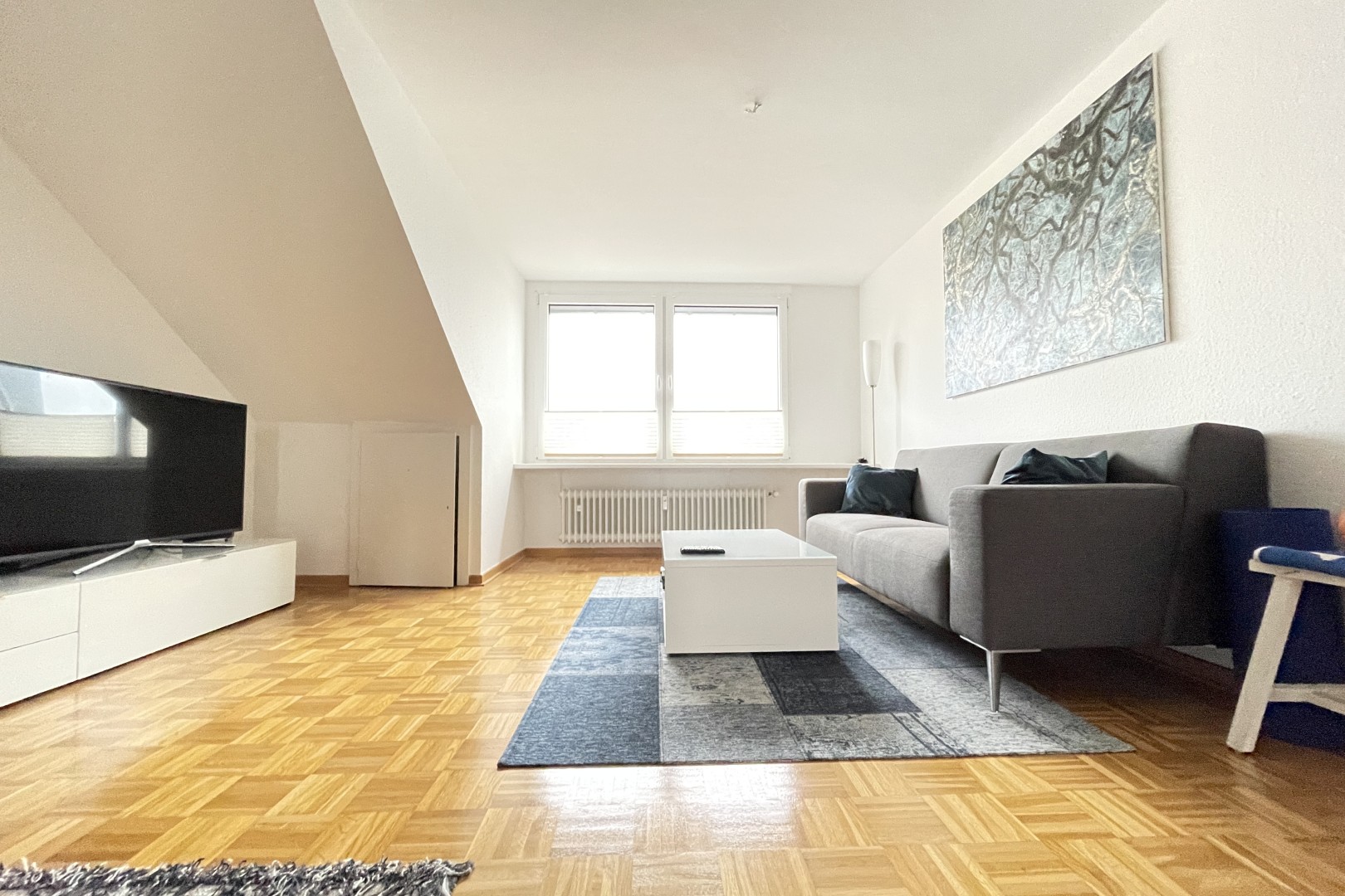 Immobilie Nr.0604 - Dachgeschosswohnung - Bild 9.jpg