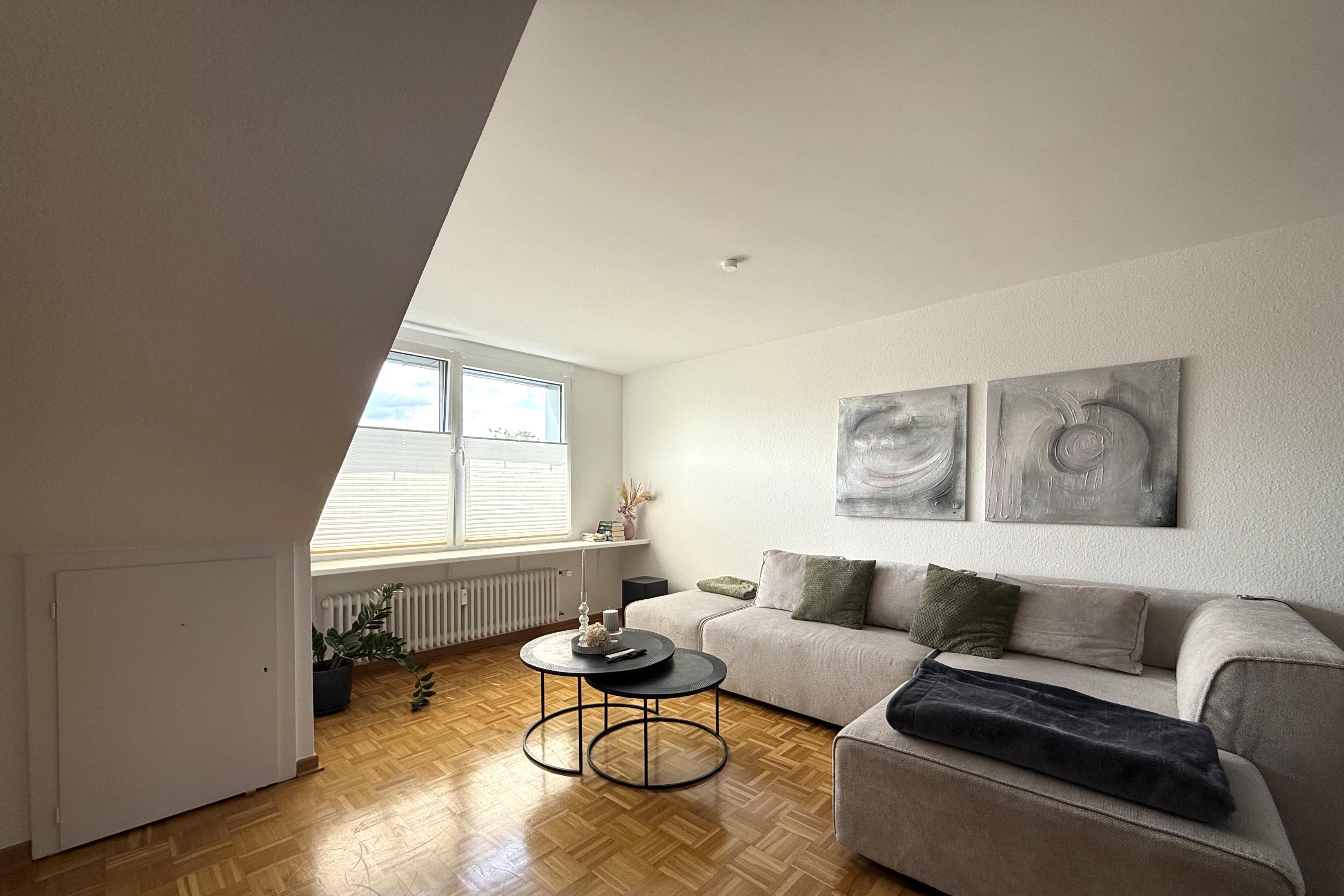 Immobilie Nr.0604 - Dachgeschosswohnung - Bild main.jpg