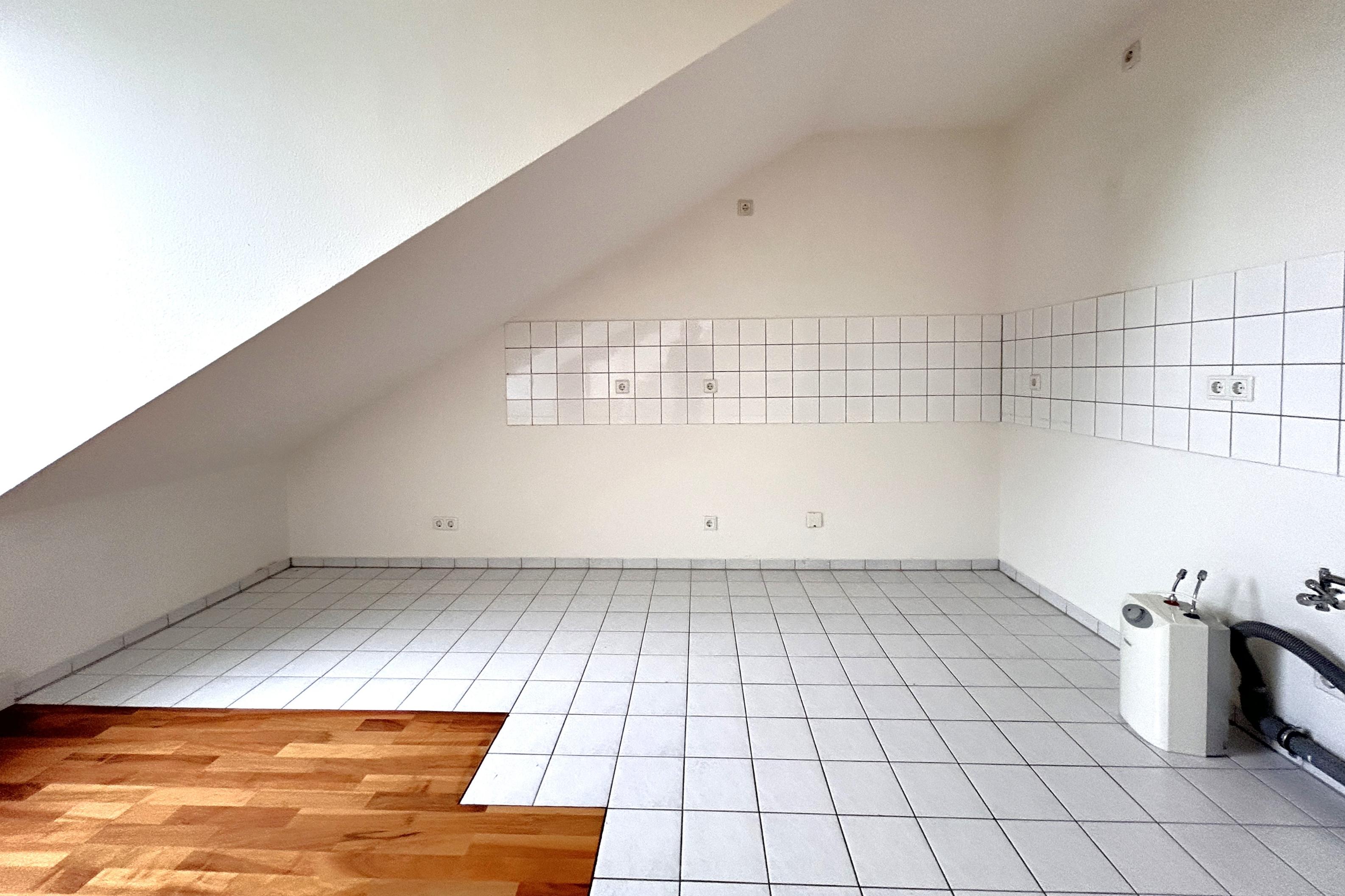 Immobilie Nr.0607 - Maisonettewohnung - Bild 4.jpg