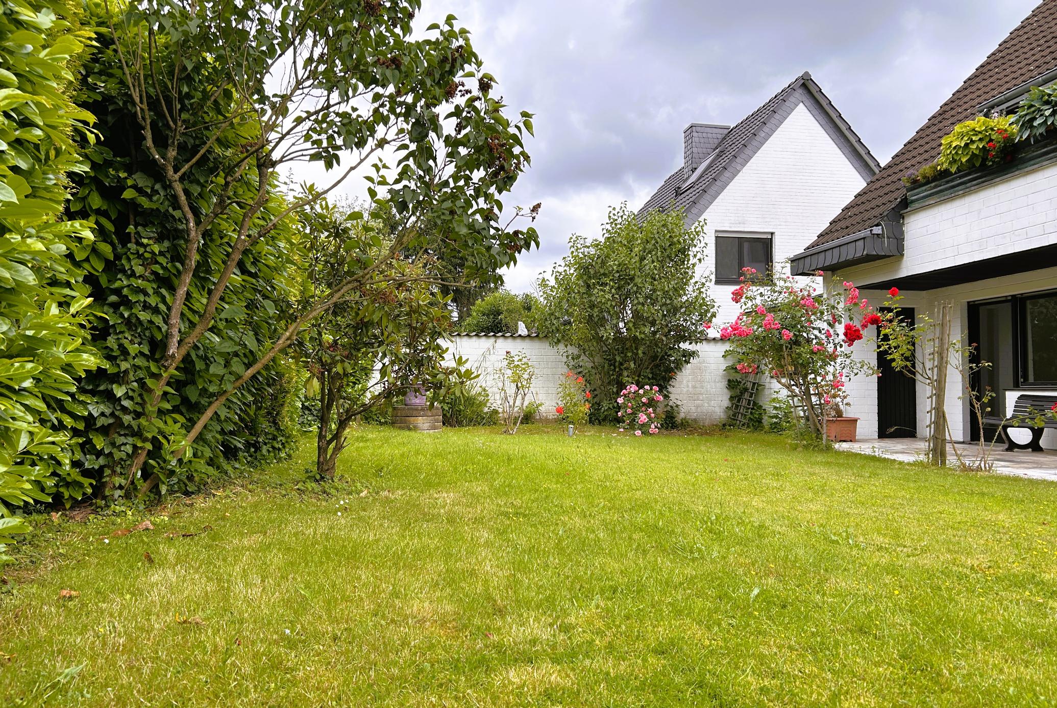 Immobilie Nr.0608 - Terrassenwohnung - Bild 3.jpg