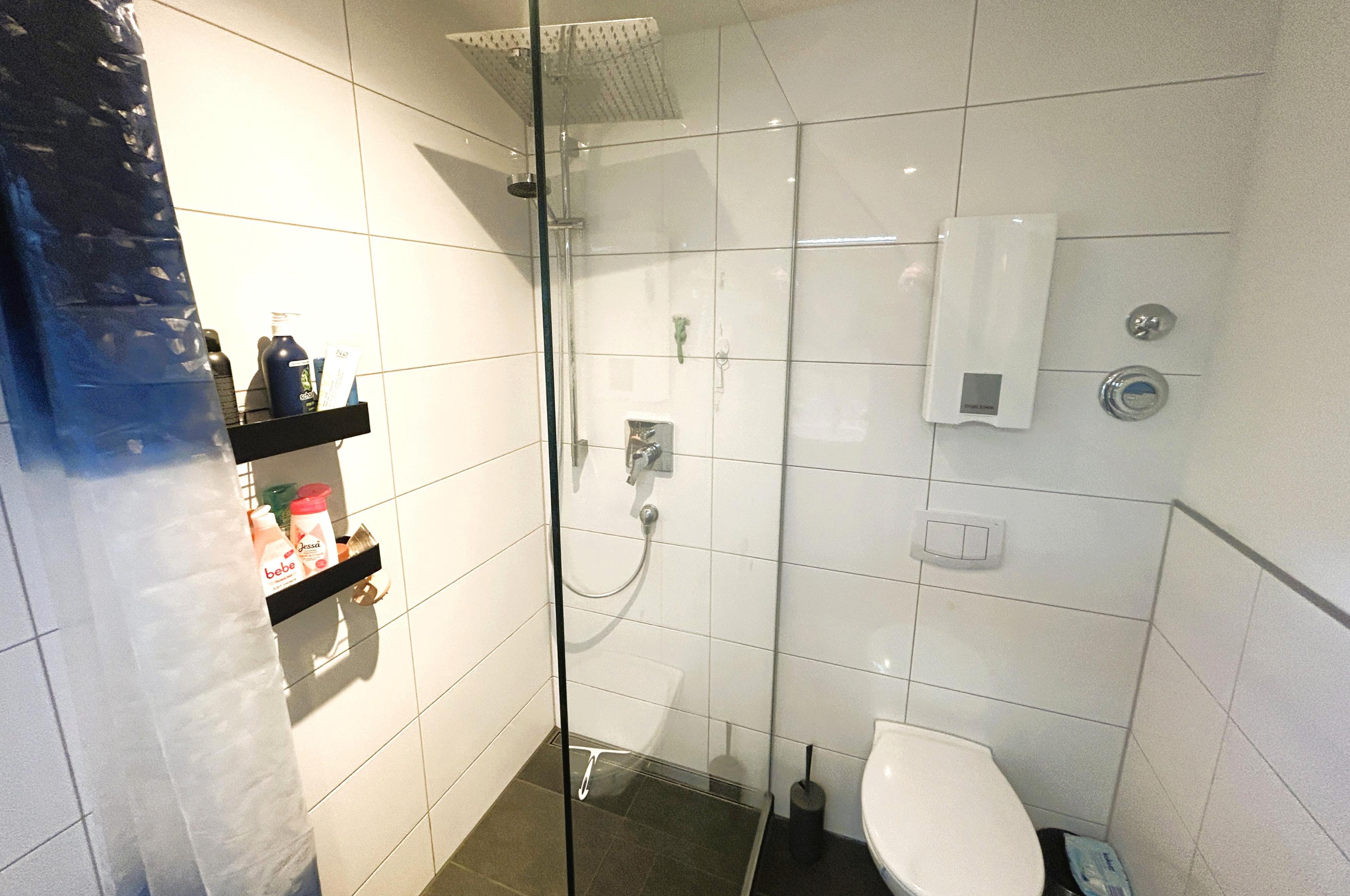 Immobilie Nr.0602 - Dachgeschosswohnung - Bild 3.jpg