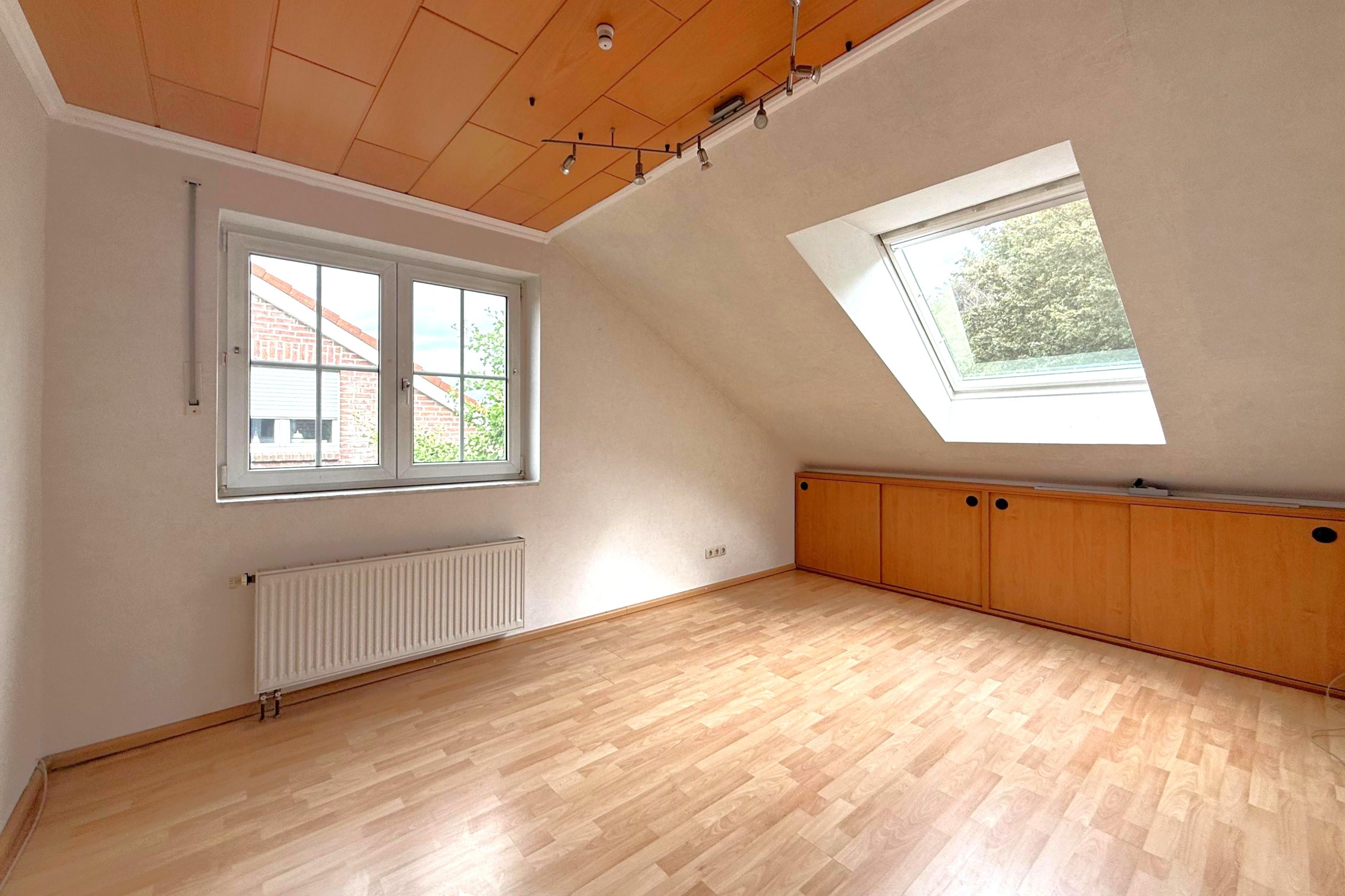 Immobilie Nr.0629 - Reihenendhaus - Bild 16.jpg