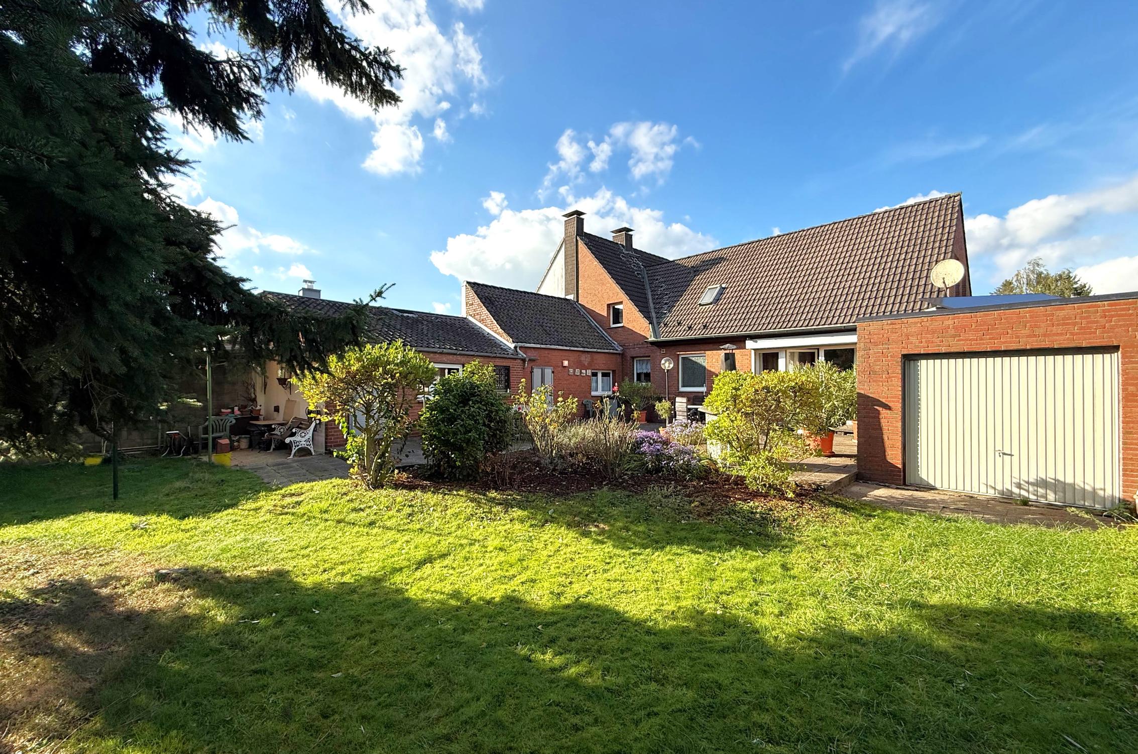 Immobilie Nr.0630 - Einfamilienhaus als Doppelhaushälfte - Bild 2.jpg