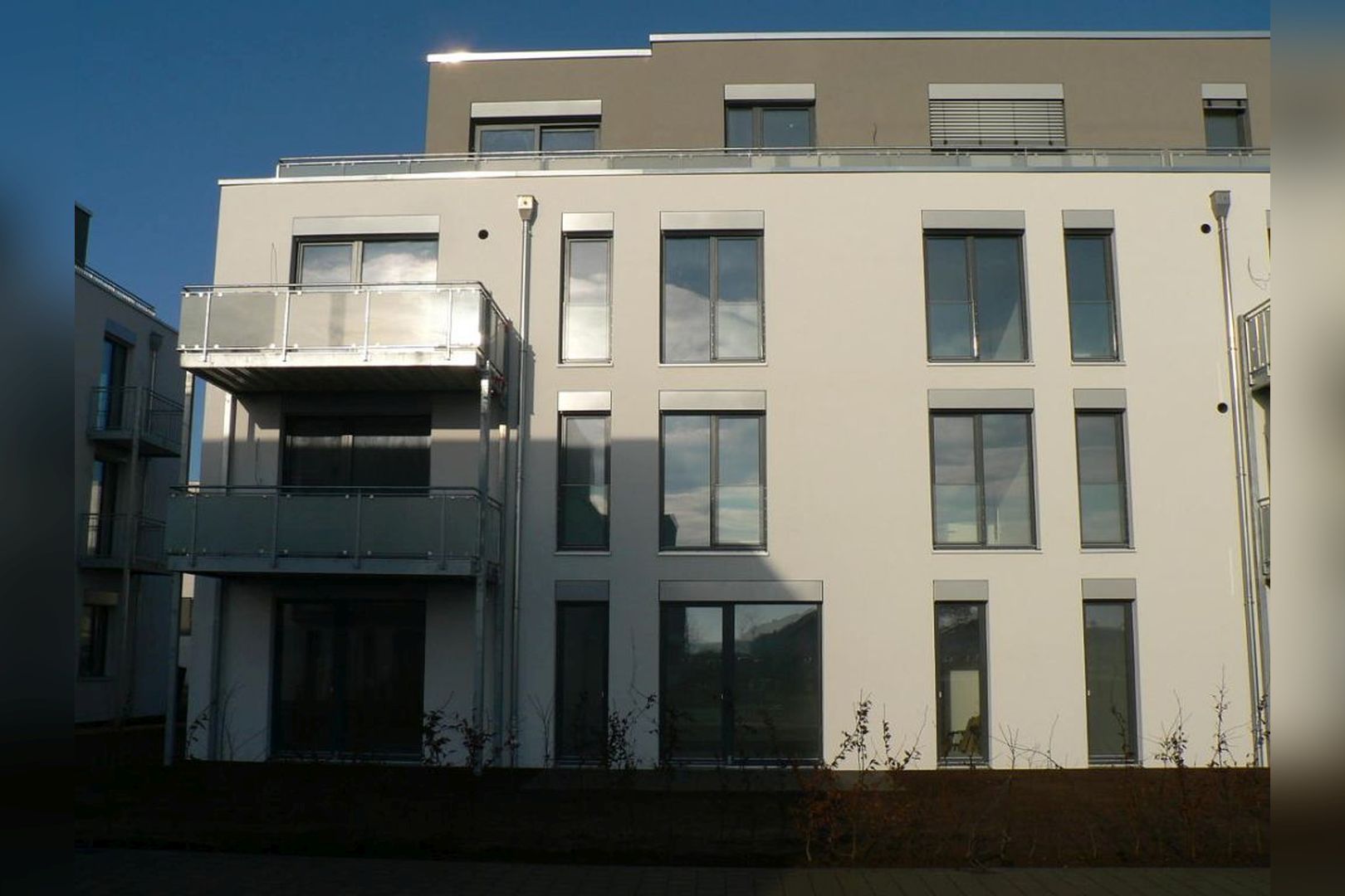 Immobilie Nr.Köln 100 - evohaus-Energie-autarkes-Wohnquartier: Einfamilienhäuser in Reihe und Eigentumswohnungen von 2 - 5 Zimmern in mehreren Häusern. Und das: weitestgehend Energie-autark und KfW-55-förderfähig!   - Bild 11.jpg