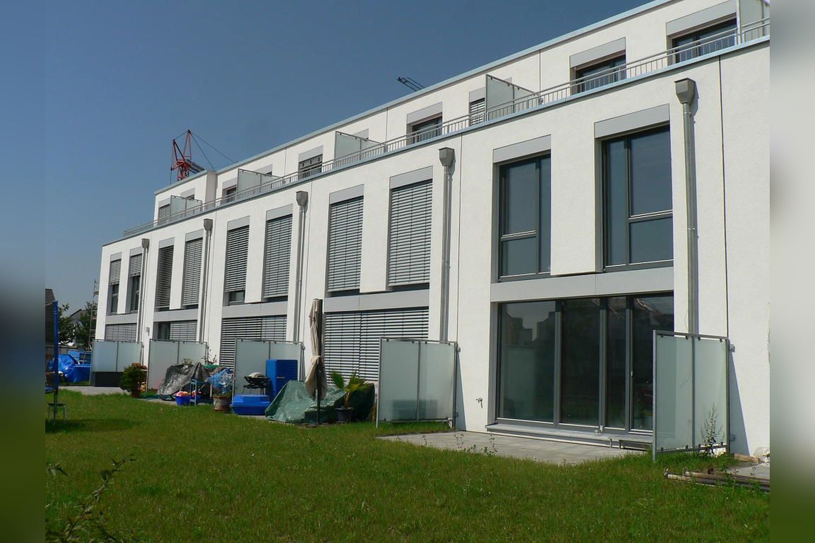 Immobilie Nr.Köln 009.2 - Reihenmittelhaus, 2,5-geschossig, vollunterkellert, mit Garten,Terrasse und zusätzl. Dachterrasse - Bild 2.jpg