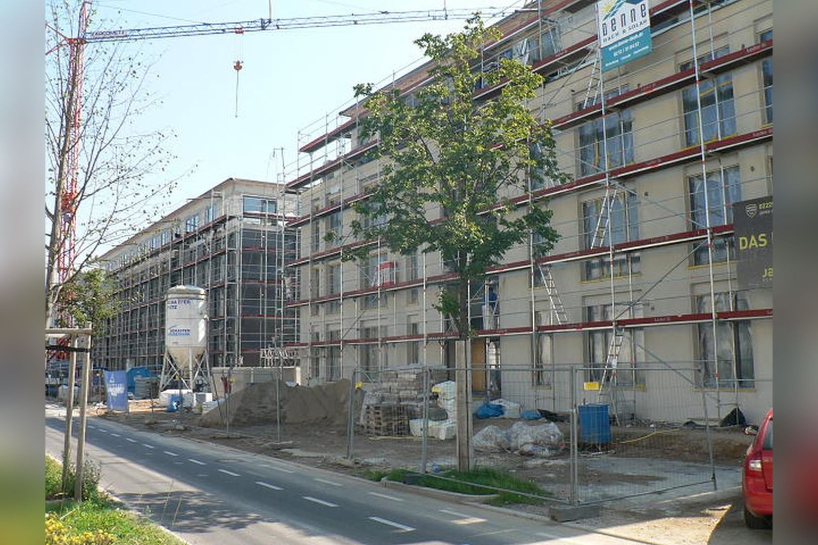 Immobilie Nr.Köln 004.1 - 4-Zimmer-EG-Wohnung mit Terrasse, Garten und TG-Stellplatz - Bild 12.jpg